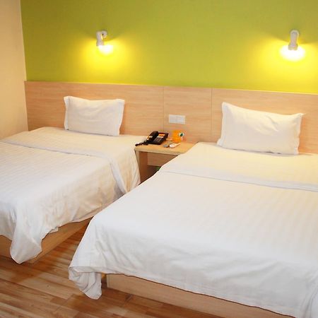 7Days Inn Huludao Xingcheng Hot Spring Street Kültér fotó